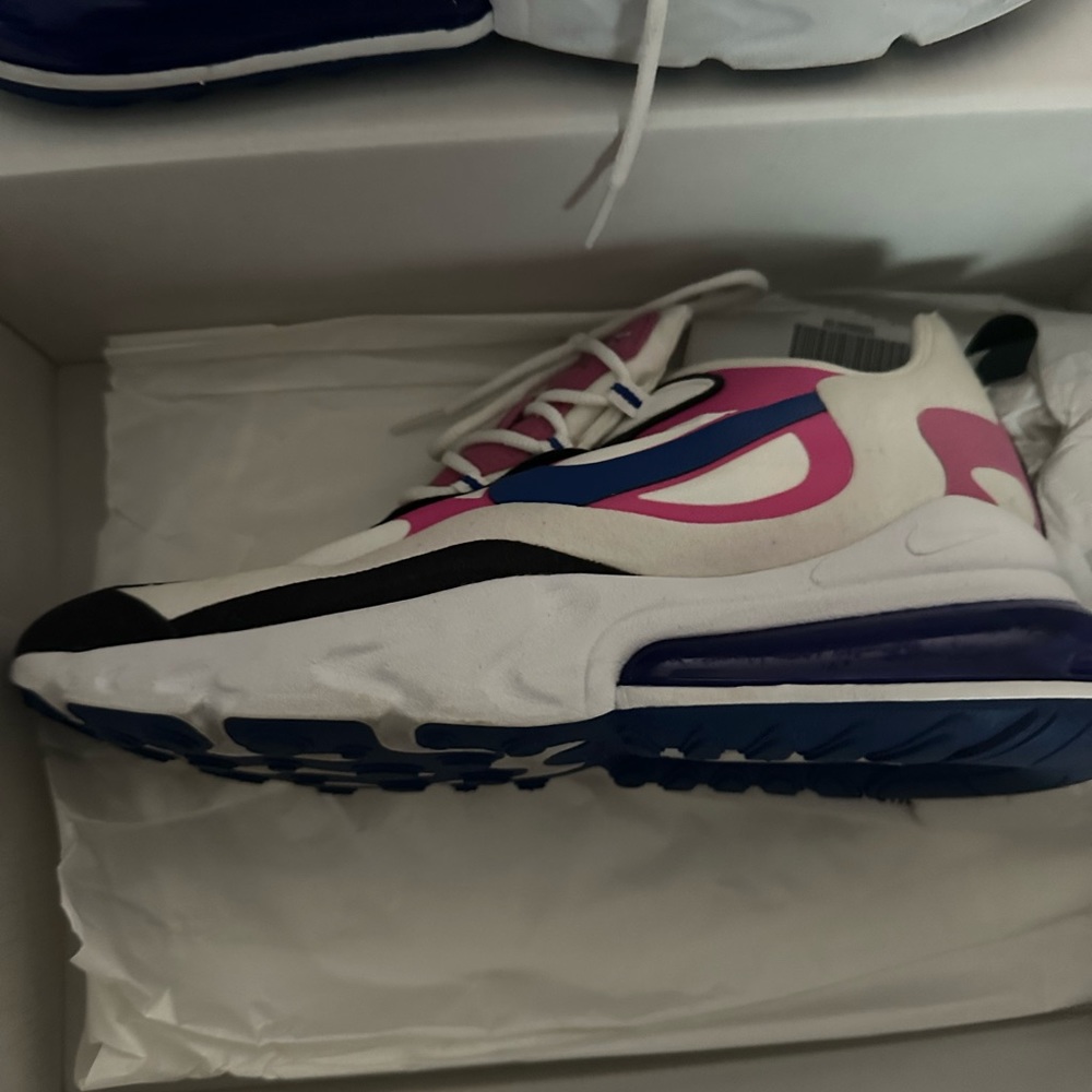 Nike Airmax react 270 size 9 women’s - - Picture 8 of 8
